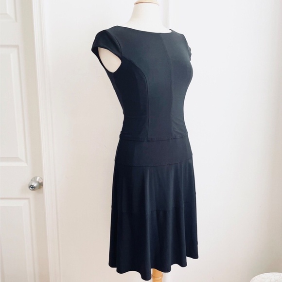 Anne Klein Women's Fit & Flare Black Dress Size 4 Small Office/Career/Work/Party - Picture 4 of 12